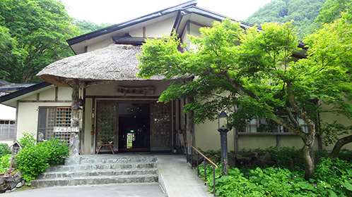 青荷玄関
