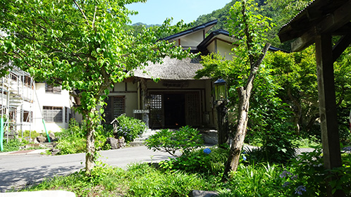 青荷玄関
